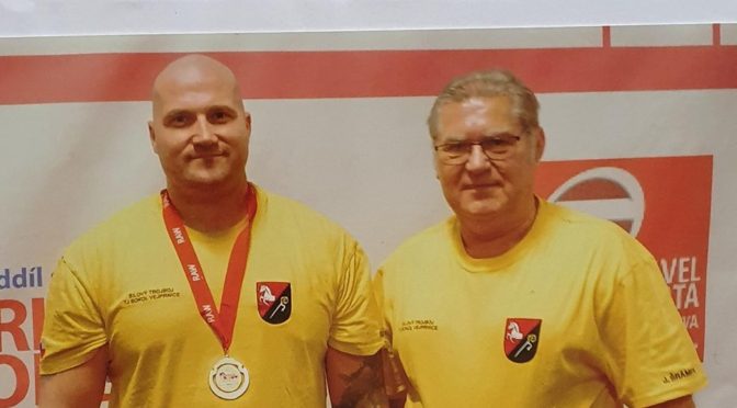 Mistrovství ČR v klasickém RAW benčpresu mužů a žen open do 39 let v Jindřichově Hradci 30.11.2019